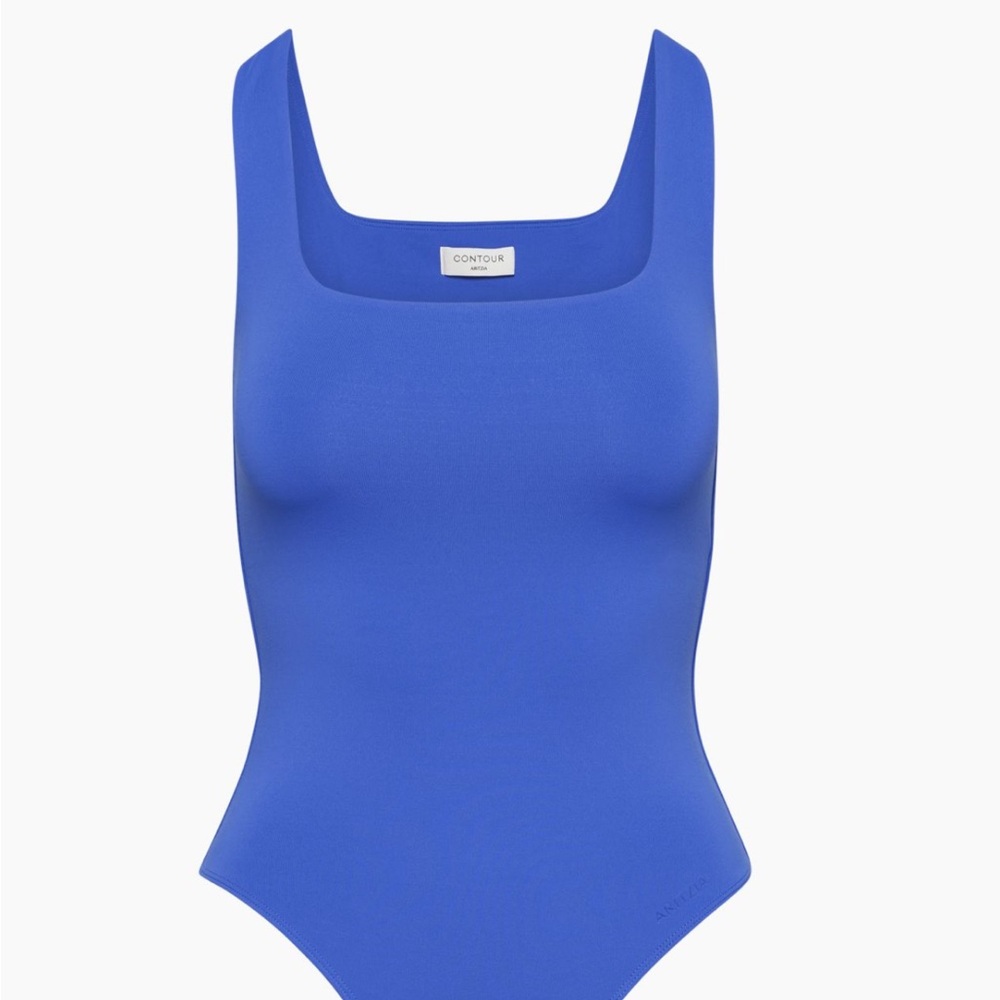 Aritzia contour squareneck bodysuit
